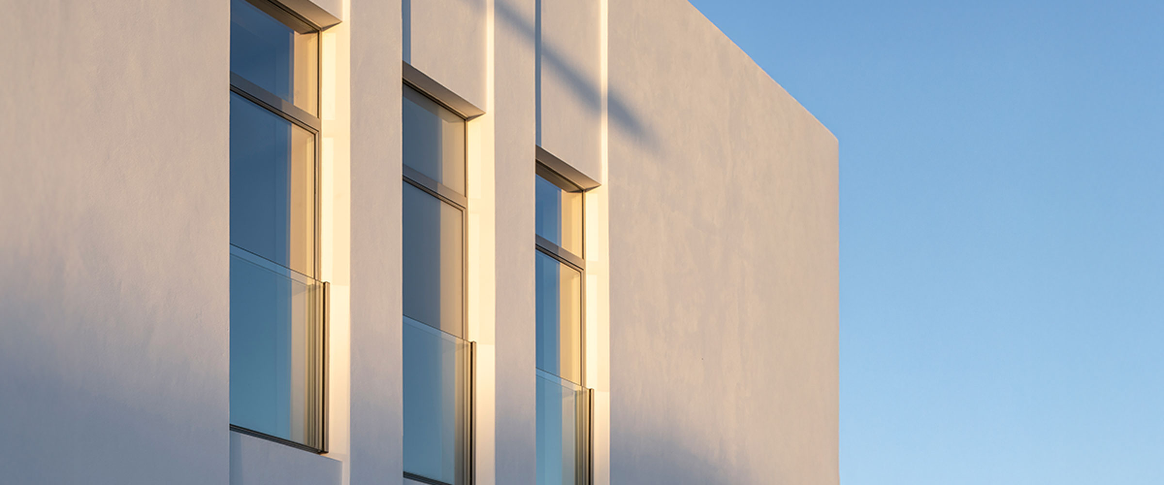 Railing Invisible Glass Line