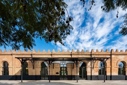 Estación Camas Fachada